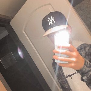 Meet your Posher, Carson